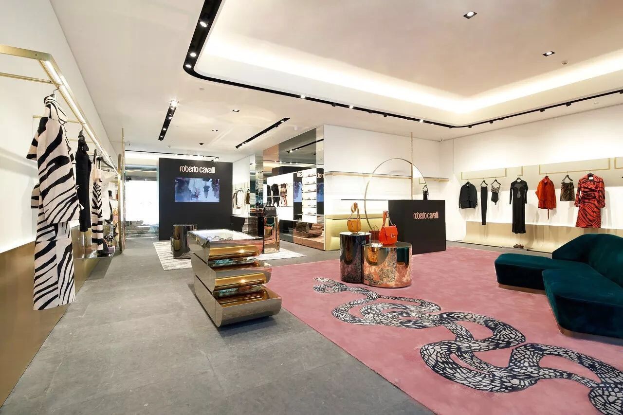 The custom-made rug for a luxury clothing shop